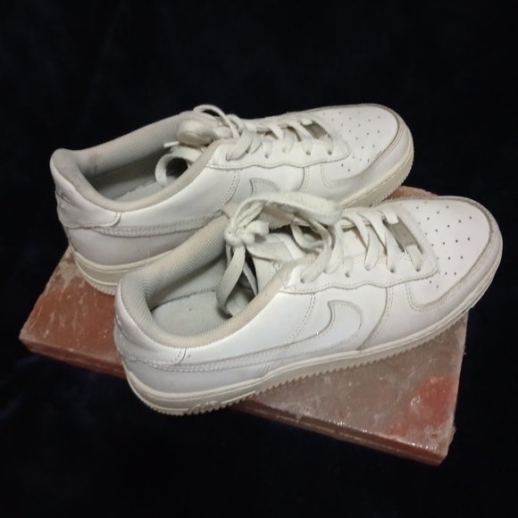 nike air force one's - Picture 1 of 3